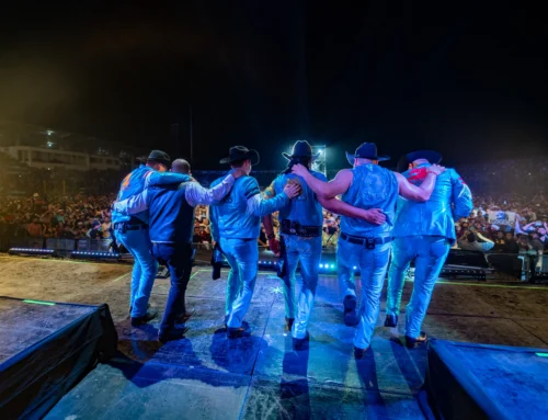 BRONCO CONQUISTA EL SALVADOR